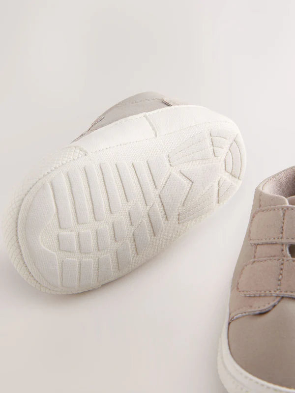 Neutral Touch Fastening Trainers